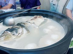 -香山湖家家宴(中山陵店)