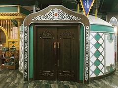 -哈啾嗨·新概念蒙餐(红星新城店)