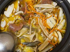 -菌之家·专业纯野生菌火锅·特色炒菌