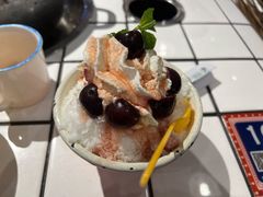 车厘子冰汤圆-九街淑芬掌中宝串串公司(两路金港国际店)
