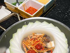 -得意咚瓜·顺德鱼生·冬瓜火锅(深圳首店)