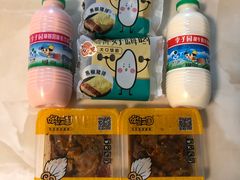 -全家便利店(上丰路店)