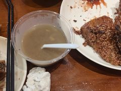 -爆炸头阿姨小四川正宗川味小吃(无任何分店)