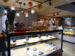 面包甜点陈列柜-研麦家面包(亚泰华府店)