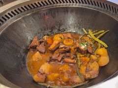 -粘豆包铁锅炖二部(温泉街店)