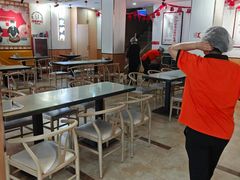 -闫家驴肉老店(华电一校店)
