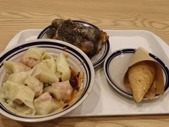 麻人抄手-正南齐北·老街糯米团(洪崖洞店)