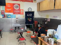 -郭记小街麻辣烫(南小街总店)