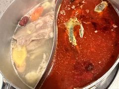 -金滏山·烤肉海鲜火锅自助(襄阳万达店)