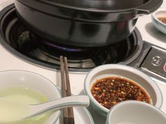 -东椰·海南椰子鸡火锅(朝阳门店)