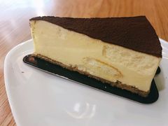 -焙丽拾光(麦凯乐直营店)