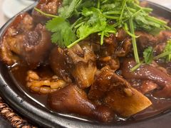 广式焗猪脚-飨赫驾瓦罐烤鸡(佛岗店)