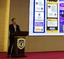 讲演-Suit&Leader尚理德服装定制(上海展览中心店)