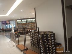 -百盛(莘庄店)
