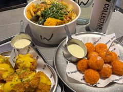 -W COLLECTIVE  DESSERT SHOP