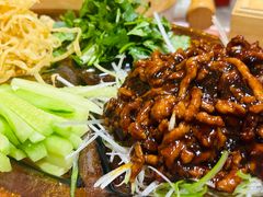 -老郑家东北春饼(龙悦居店)
