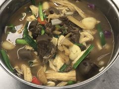 支竹羊肉煲-鸿图茶餐厅•27年老字号(云峰花园店)