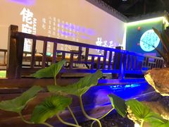 -佬麻雀·新湘菜(珠海金发购物中心店)