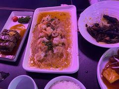-粉墨特色菜·烧烤音乐酒馆