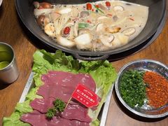 -萍姐火锅·公路夜市(武汉首店)