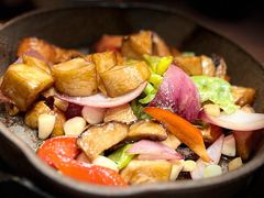 包烧野生牛肝菌-云海肴·汽锅鸡·云南代表菜(东坝金隅店)
