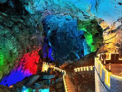 -八奇洞景区