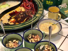 焦糖豆花-有拈头成都市井火锅(稠州西路店)