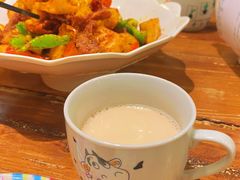 -清真·玛丽亚新疆菜主题餐厅(浙江中路店)
