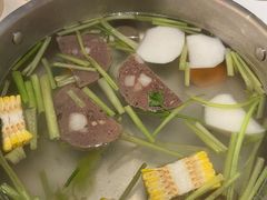 特色锅底-牛焱·贵州黄牛肉火锅(城西银泰店)