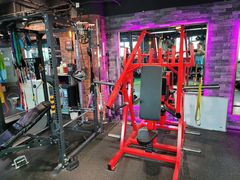 器械区-Nirvana Fitness健身工作室