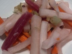 -渝半城经典川粤菜(重庆天地店)