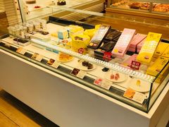 -好利来(山东路店)