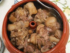 -沙龙酒家