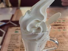 -古老冰山特色冰淇淋店(艾提尕尔店)