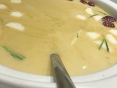 鮰鱼炖汤-鱼痴渔醉·食鲜集(月亮湾店)
