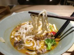 茄汁黑猪片儿川-陳八两面家(滨江天街店)