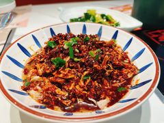 -黄记煌三汁焖锅(新佳丽江汉路店)