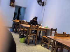 -皮蛋弟砂锅店(总店)