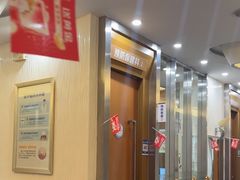 -圣呗口腔·舒适化种植牙·矫正中心(广州总院)