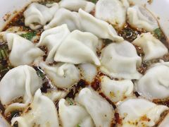 酸汤牛肉水饺-回坊马二饺子馆