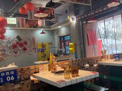 -扎起市井老火锅(乐山总店)