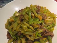 -卢大鲜鱼头捞饭(美利广场店)