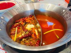-大芊金重庆串串火锅(南京路店)