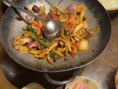 -富正毅三下锅·湘西韵味(天门山索道店)
