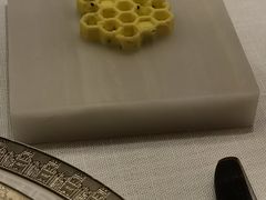 -Mogul Eatery·大亨餐酒馆