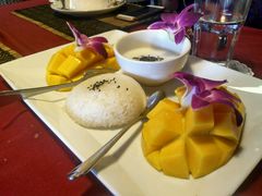 芒果糯米饭-Daddy Nimman Chiang Mai