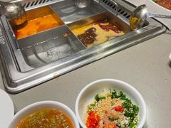 -海底捞火锅(杭州萧山宝龙广场店)