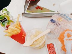 -麦当劳(皇岗路店)