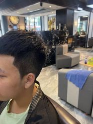 -Z.X HAIR SALON张新美业