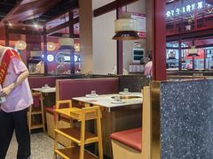 -小媳妇重庆老火锅(杉杉普陀天地店)